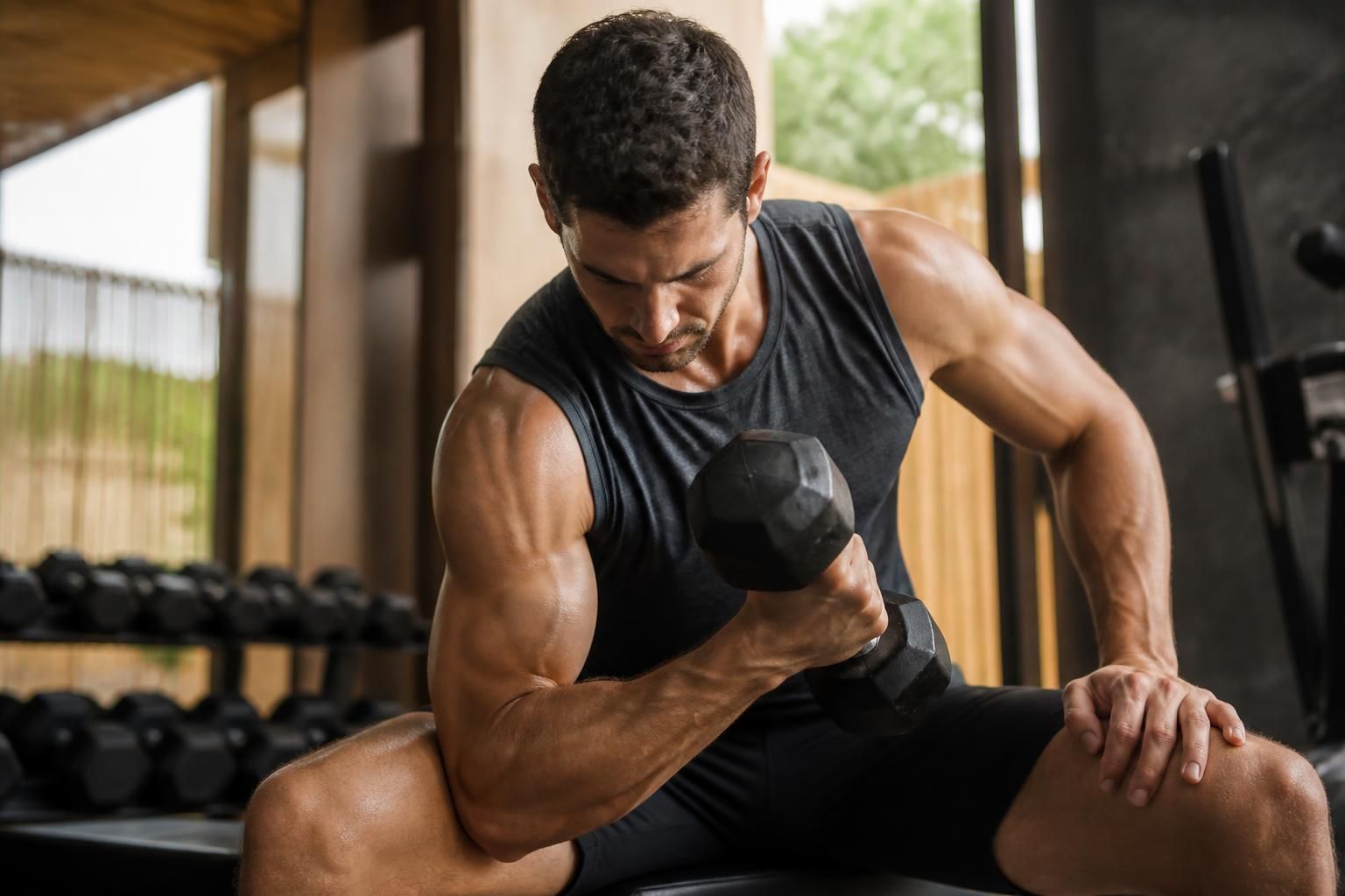 découvrez comment progresser naturellement en musculation grâce à une méthode durable, alliant efficacité et respect de votre corps pour des résultats pérennes.